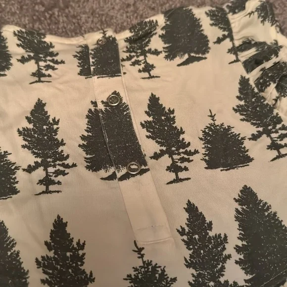 Kate Quinn Multi Pine Asymmetrical Ruffle Top - Picture 5 of 6